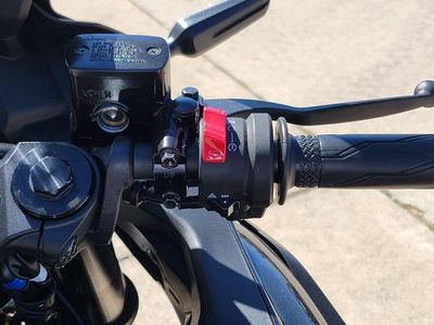 2026 Yamaha YZF-R3 - Photo 12