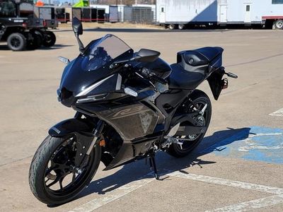 2026 Yamaha YZF-R3 - Photo 6