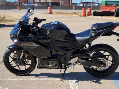 2026 Yamaha YZF-R3 - Photo 8