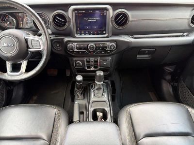 2021 Jeep Gladiator — photo 16 view