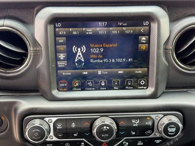 2021 Jeep Gladiator — photo 28 view