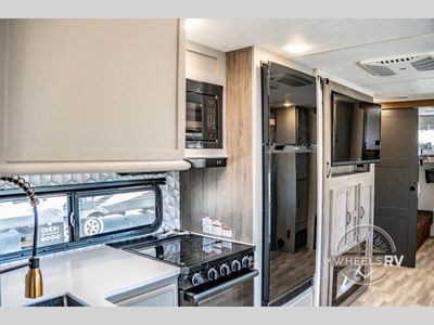 2024 Forest River RV Vibe - Photo 28
