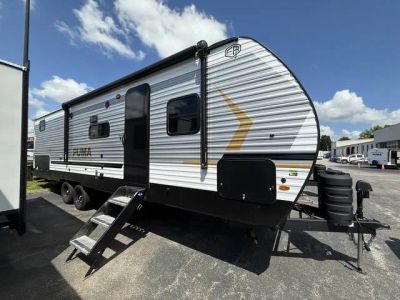 2027 Palomino PUMA 305BHCE — front three-quarter view