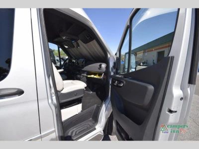 2022 Airstream Interstate - Photo 7