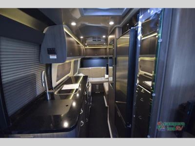 2022 Airstream Interstate - Photo 48
