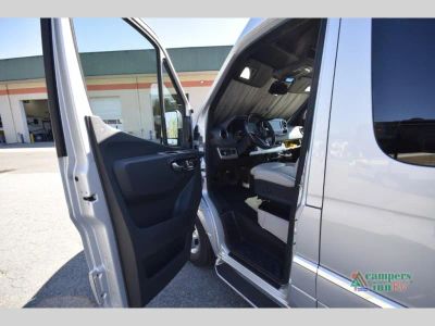 2022 Airstream Interstate - Photo 6