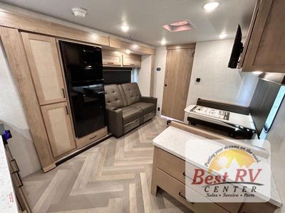 2026 Ember RV E-Series - Photo 10
