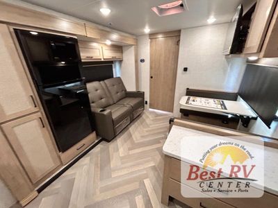 2026 Ember RV E-Series - Photo 13