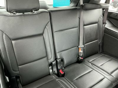 2025 GMC Yukon - Photo 18