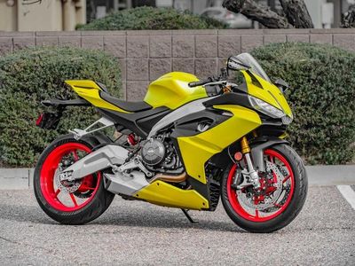 2024 Aprilia RS 660 Acid Gold - Photo 1
