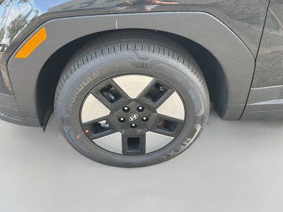 2026 Hyundai SANTA FE HYBRID — photo 40 view