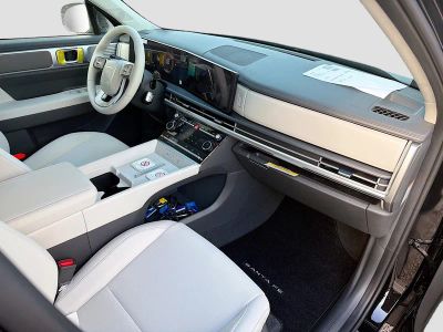 2026 Hyundai SANTA FE HYBRID — photo 15 view