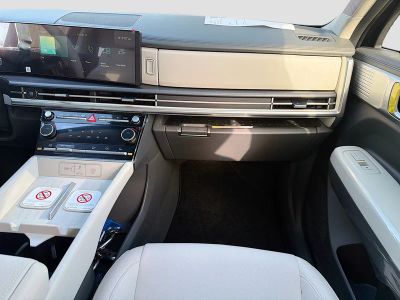 2026 Hyundai SANTA FE HYBRID — photo 19 view
