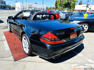 2011 Mercedes-Benz SL-Class - Photo 6