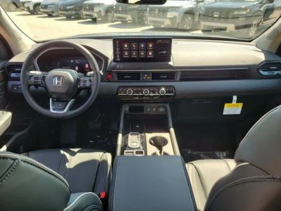 2026 Honda Pilot — photo 13 view