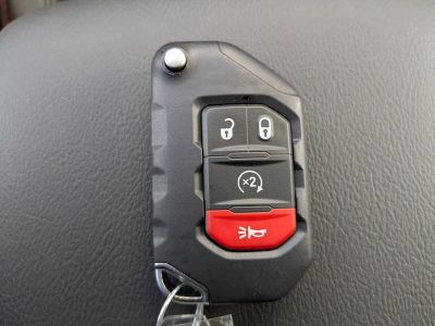 2026 Jeep Gladiator — photo 28 view