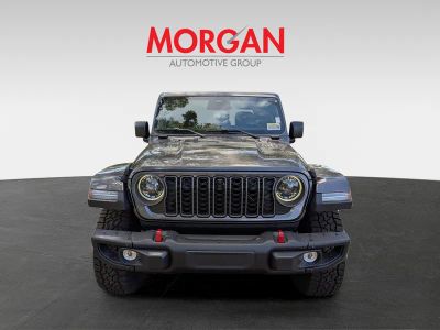 2026 Jeep Gladiator — photo 8 view