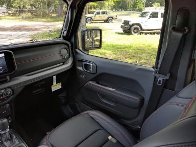 2026 Jeep Gladiator — photo 17 view