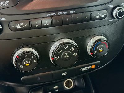 2016 Kia Soul — photo 13 view