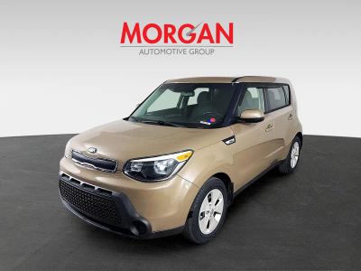 2016 Kia Soul — interior view