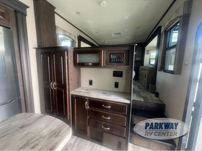 2020 Coachmen RV Brookstone - Photo 11