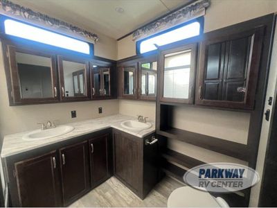 2020 Coachmen RV Brookstone - Photo 26