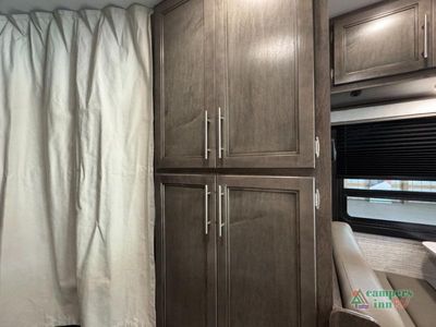 2025 Entegra Coach Odyssey SE - Photo 14