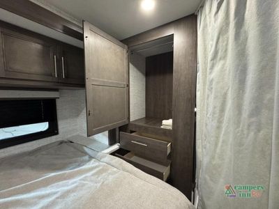 2025 Entegra Coach Odyssey SE - Photo 37