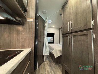 2025 Entegra Coach Odyssey SE - Photo 30