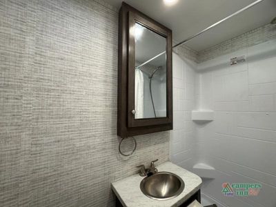 2025 Entegra Coach Odyssey SE - Photo 39