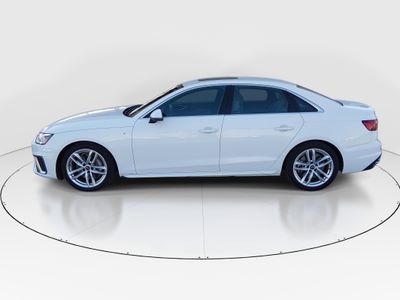 2022 Audi A4 Sedan - Photo 4