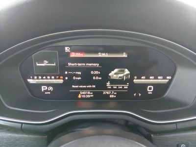 2022 Audi A4 Sedan - Photo 14