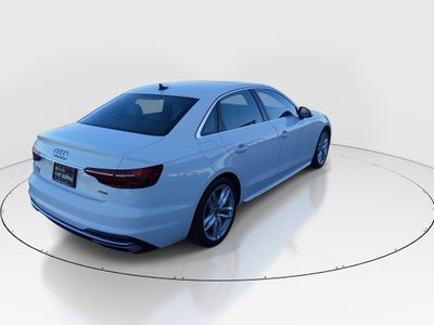 2022 Audi A4 Sedan - Photo 7