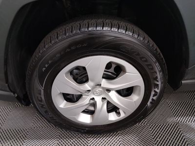 2022 Toyota RAV4 - Photo 10