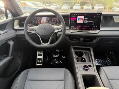 2026 Volkswagen Tiguan — photo 10 view