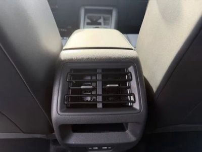2026 Volkswagen Tiguan — photo 8 view