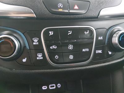 2024 Chevrolet Equinox — photo 17 view