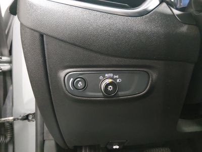 2024 Chevrolet Equinox — photo 13 view