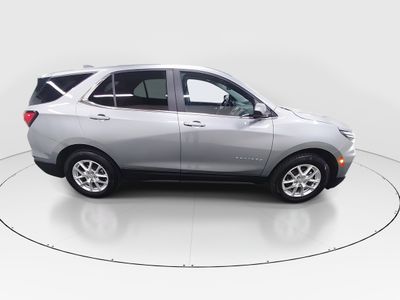2024 Chevrolet Equinox — photo 8 view