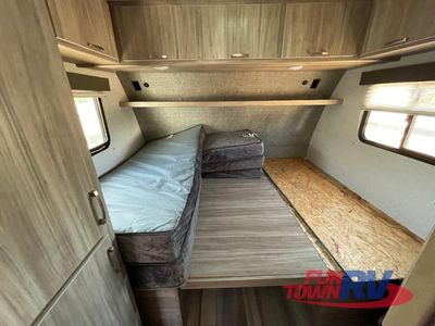 2022 Winnebago Minnie - Photo 13
