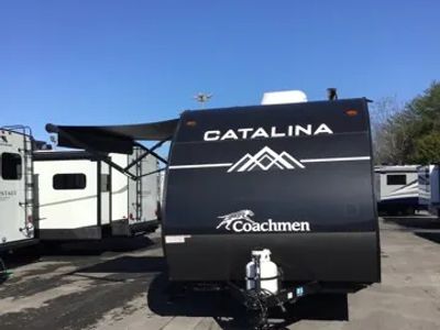 2024 Coachmen Catalina Summit Series 7 - Photo 2