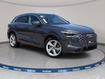 2025 Audi Q5 - Photo 2