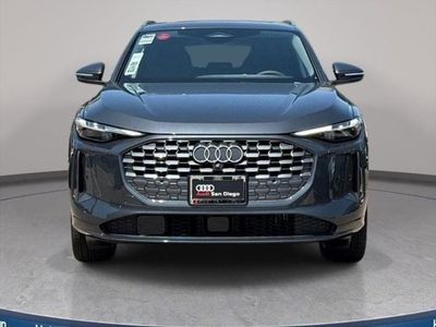 2025 Audi Q5 - Photo 3