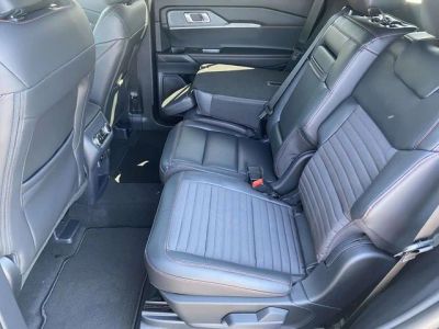 2026 Ford Explorer — photo 11 view