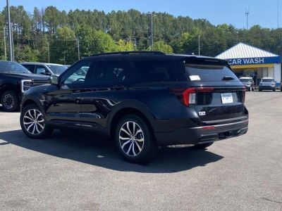 2026 Ford Explorer — detail view