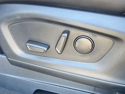 2026 Ford Explorer — photo 13 view