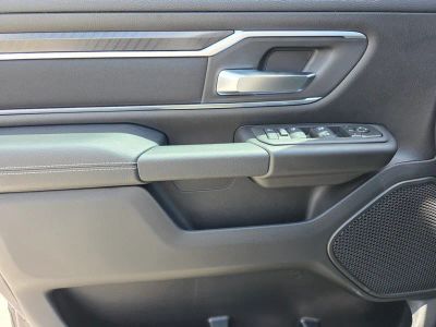 2026 Ram 1500 — photo 14 view