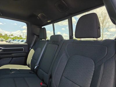 2026 Ram 1500 — photo 7 view