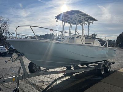 2024 Boston Whaler 210 Montauk - Photo 4