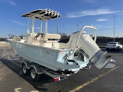 2024 Boston Whaler 210 Montauk - Photo 6